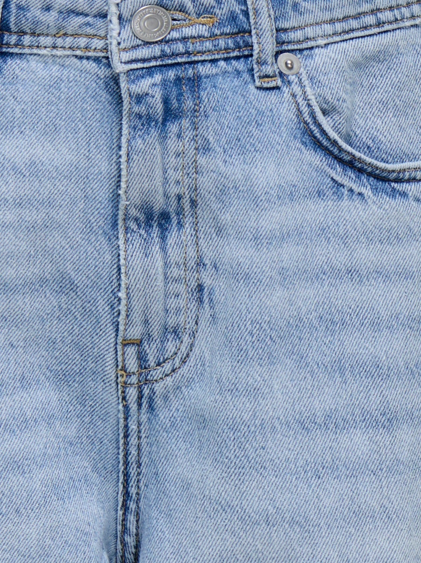 172852_image_4