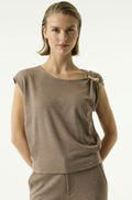 176242_image_1