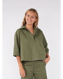 BLACK ROSE Bloezen & tunieken